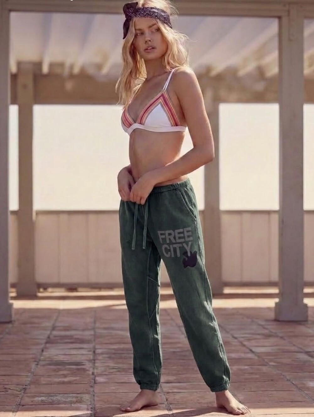 Freecity Superfluff Pocketluxe Sweatpants in Bush READ